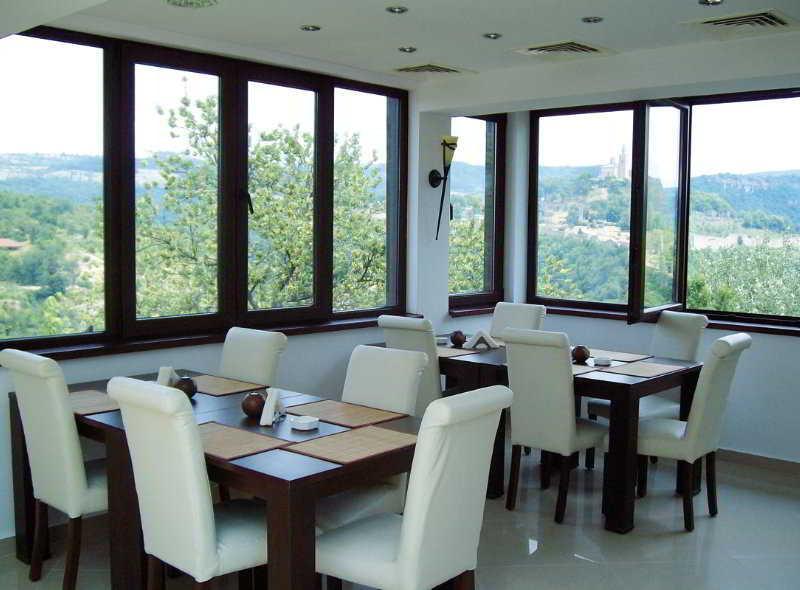 The Hill Hotel เวลีคอเทอร์โนโว ภายนอก รูปภาพ