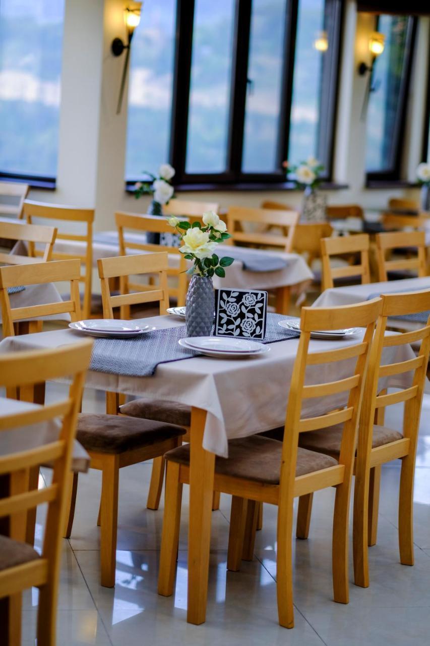 The Hill Hotel เวลีคอเทอร์โนโว ภายนอก รูปภาพ