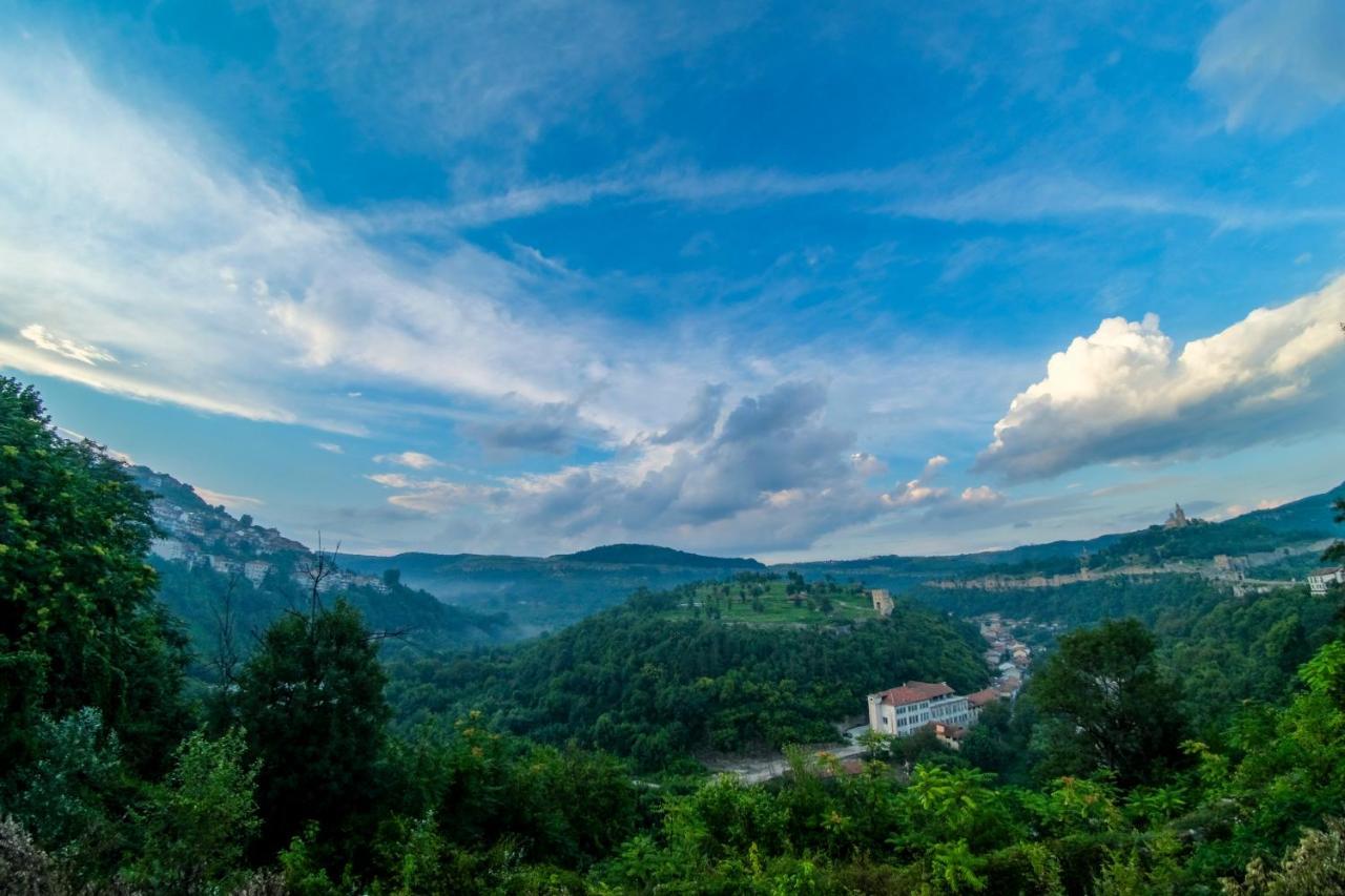 The Hill Hotel เวลีคอเทอร์โนโว ภายนอก รูปภาพ