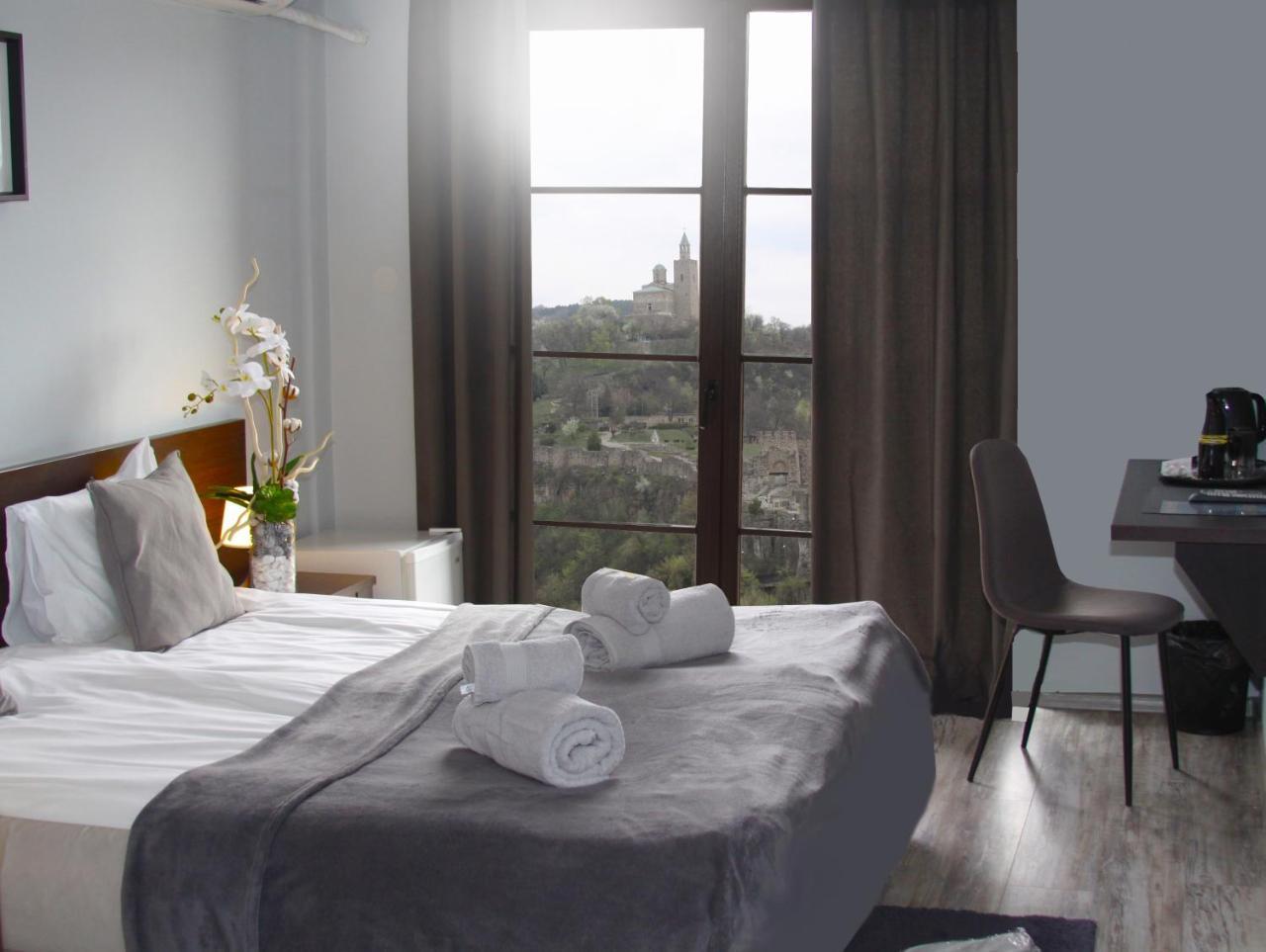 The Hill Hotel เวลีคอเทอร์โนโว ภายนอก รูปภาพ